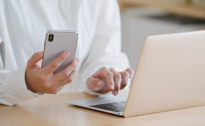 Synchronisation multi-supports instantanée